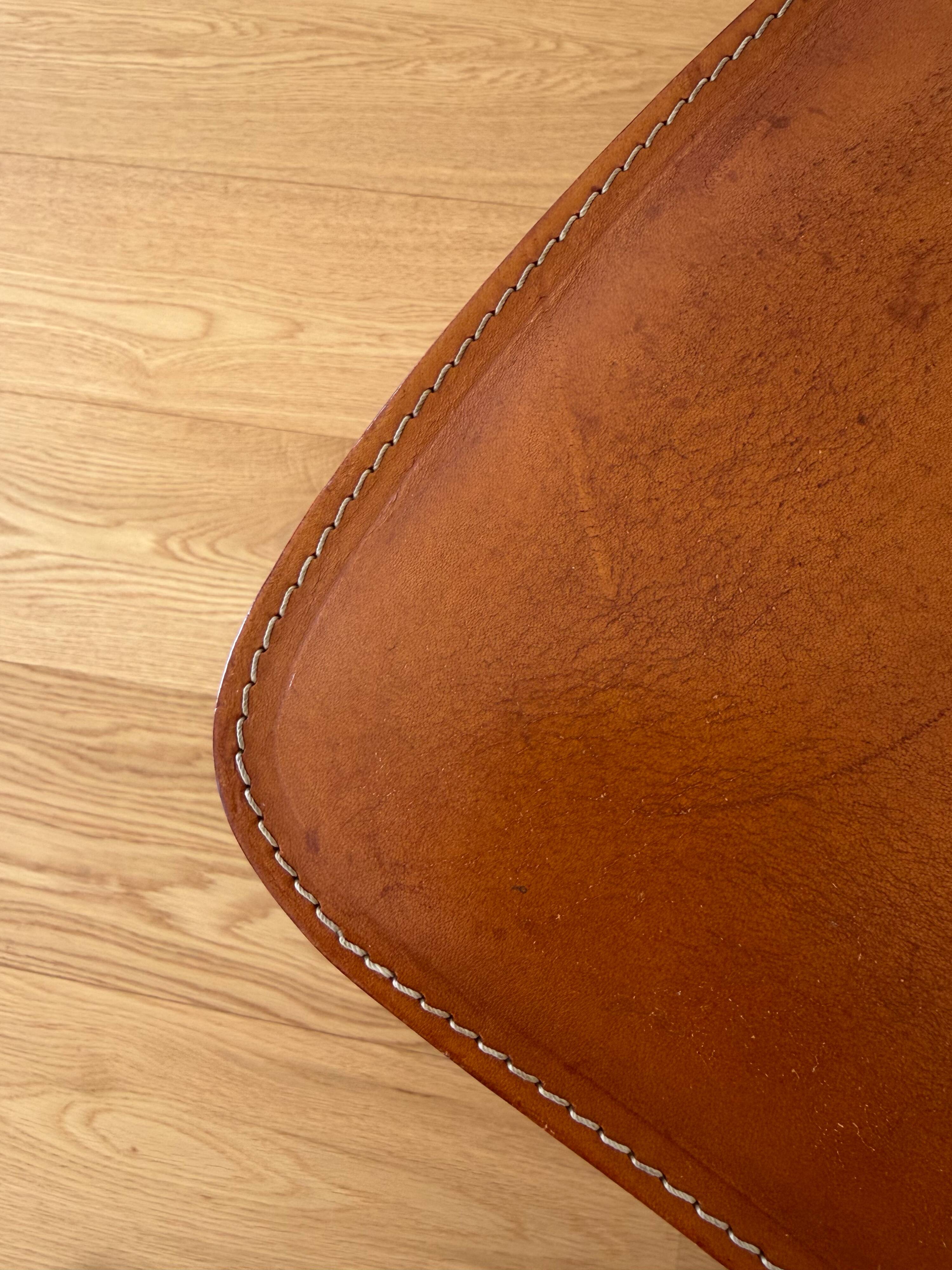 Set of 6 SENAC chairs in solid French elm + Leather