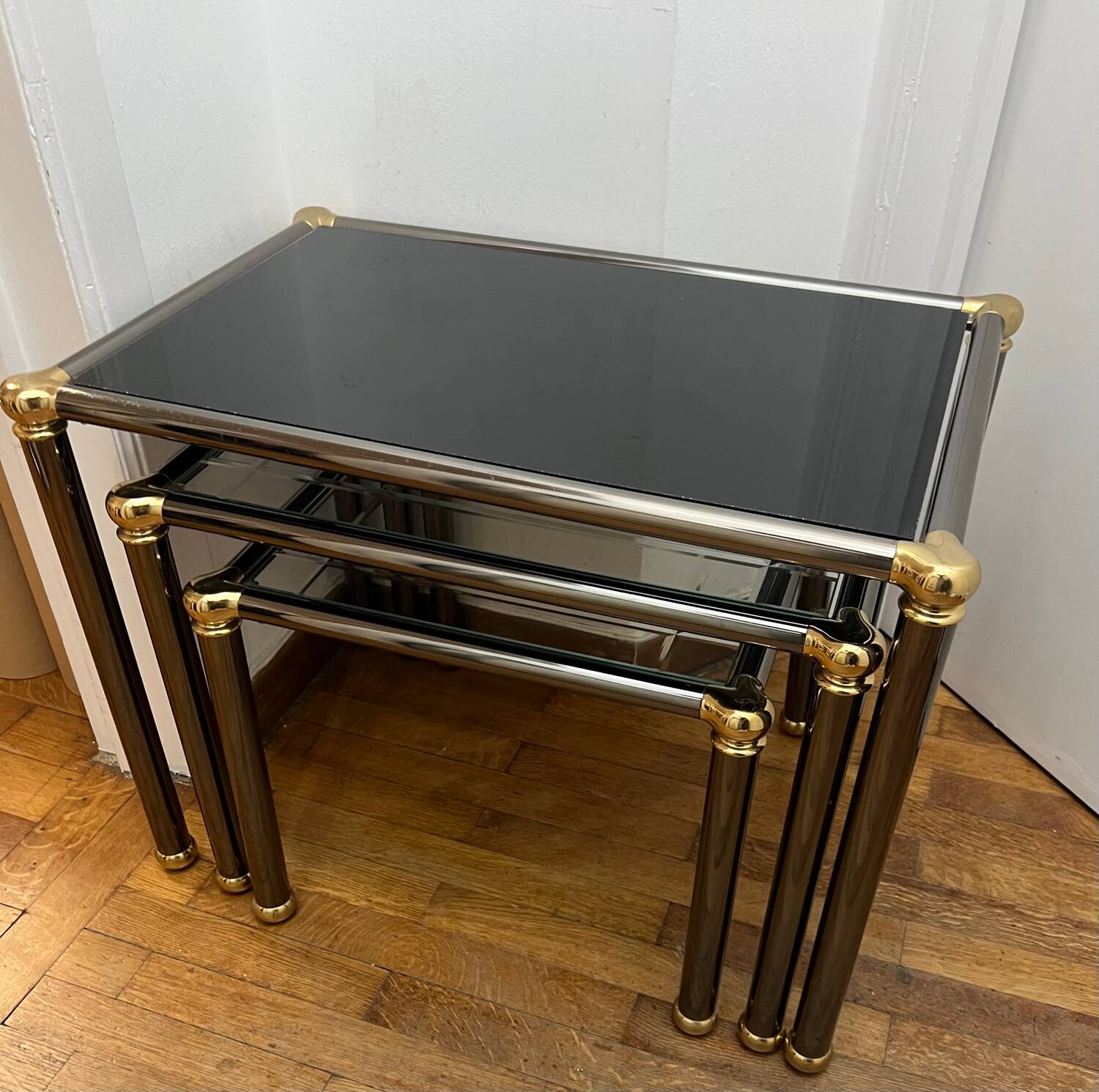 Orsenigo Italy nesting tables - clear glass and smoked glass