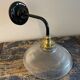 Applique vintage en verre holophane électrifiée à neuf