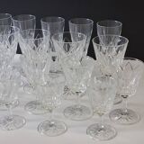 6 champagne flutes from VMC Reims in very good condition.