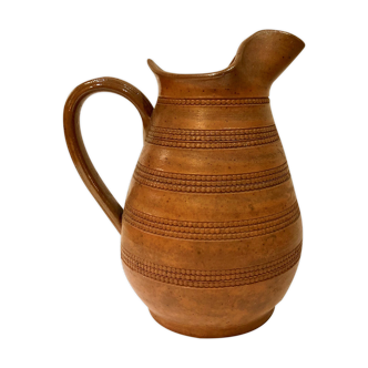 Vernified sandstone pitcher