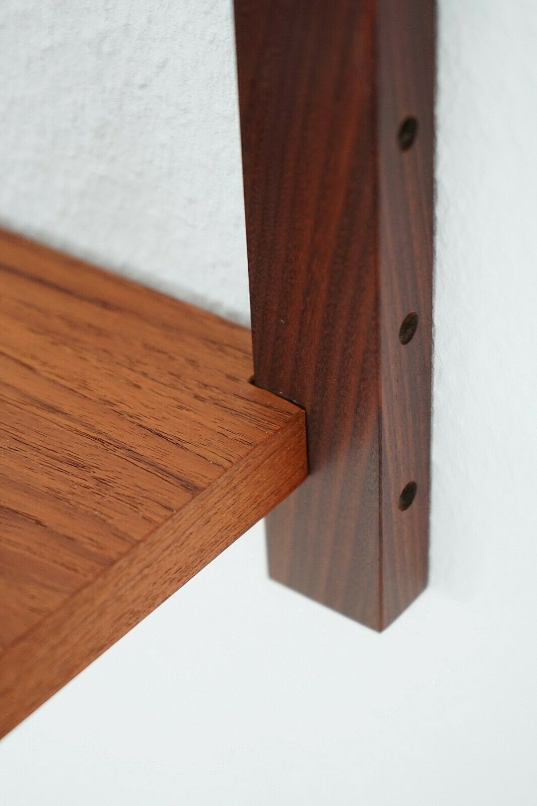Small Royal System shelf by Poul Cadovius in teak