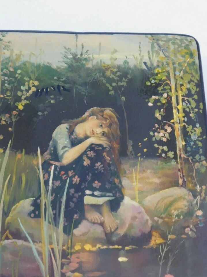 Russian lacquered box