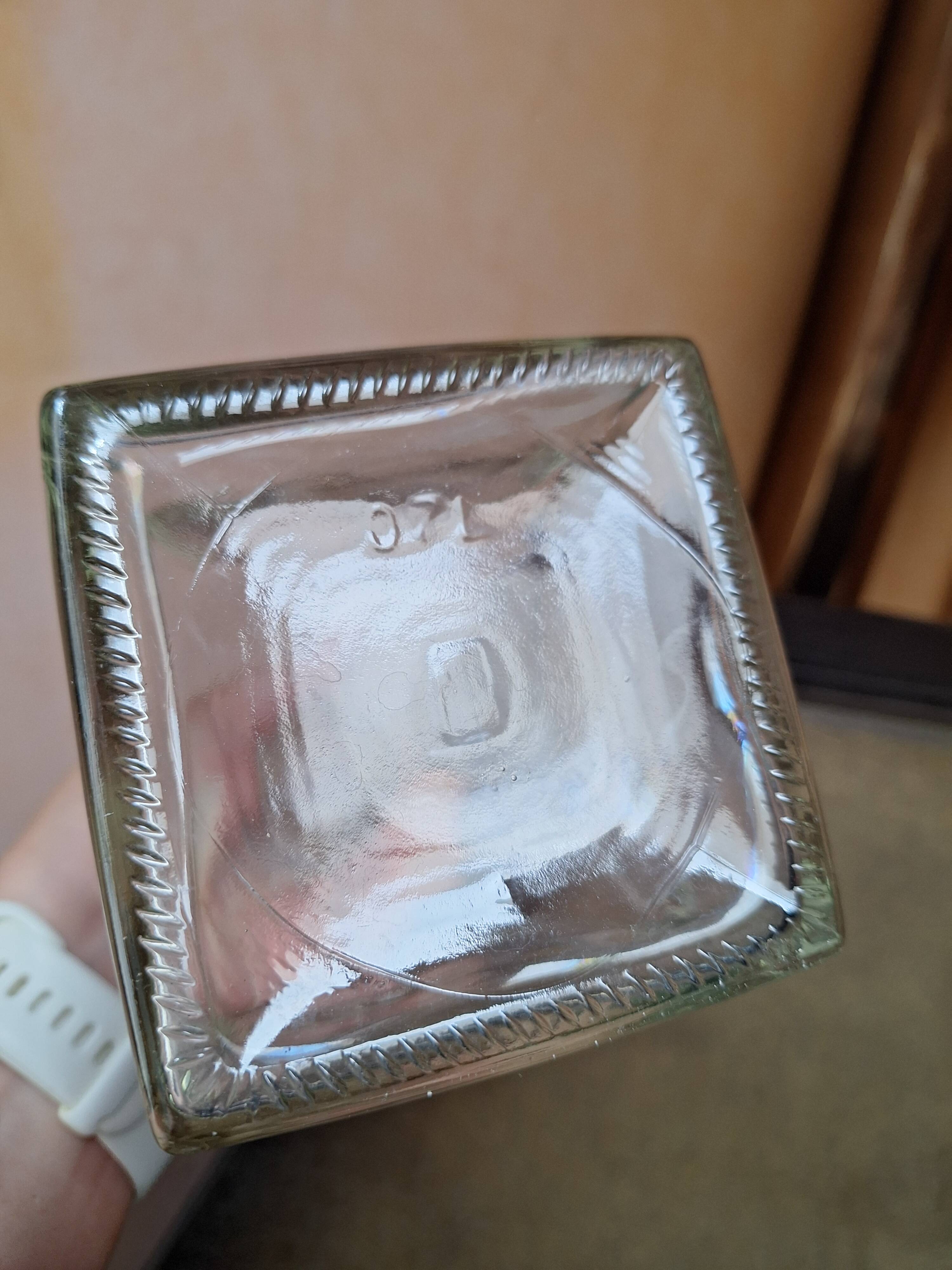 Carafe en verre 0,7 l carrée