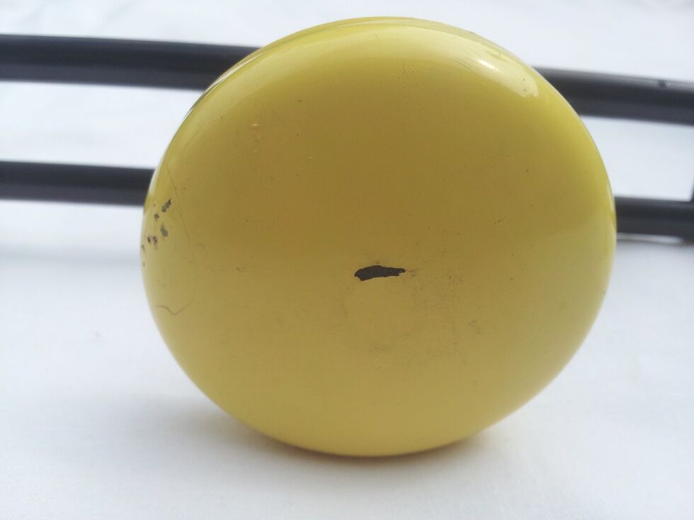 Yellow coat rack 4 pads