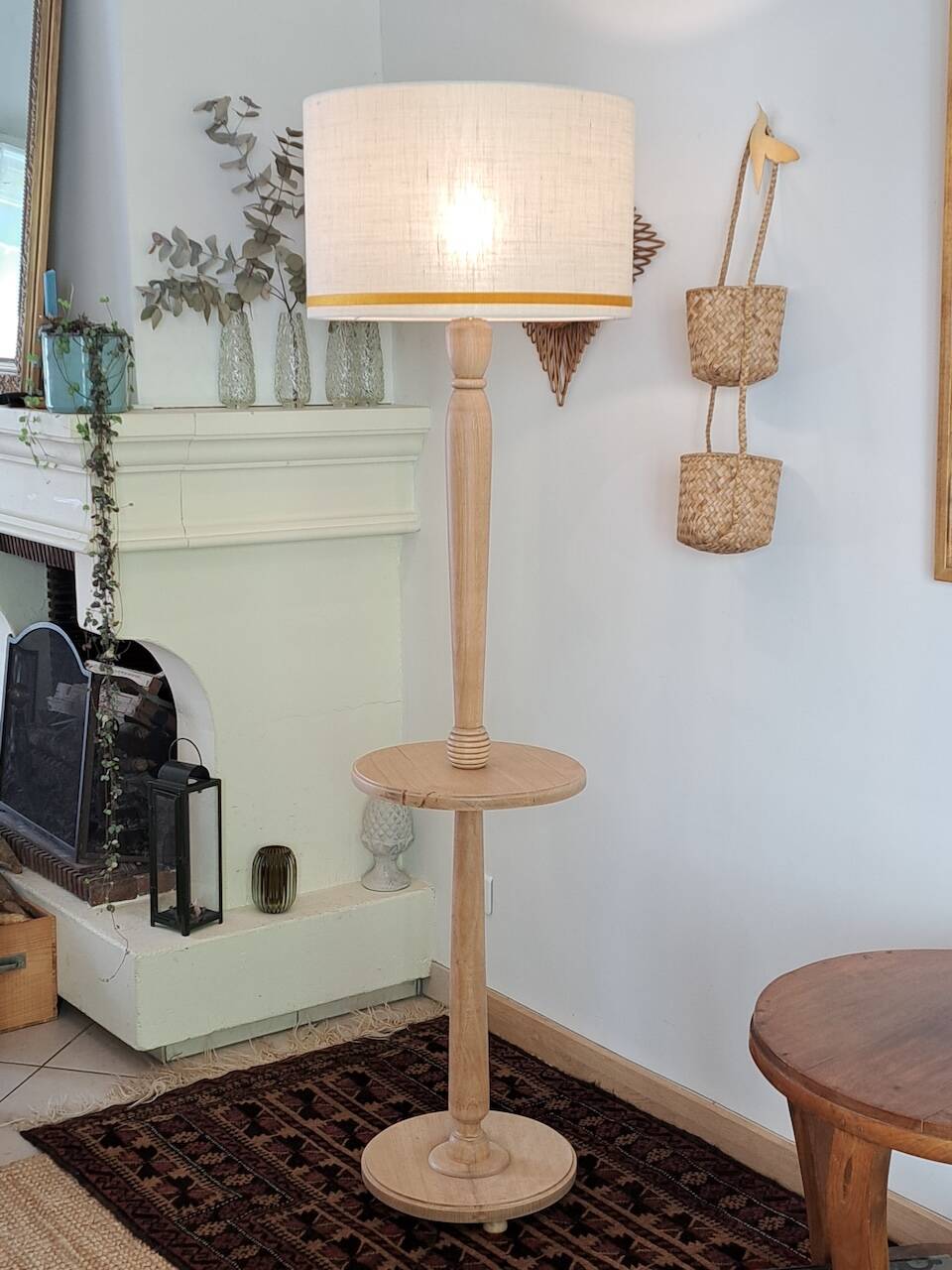 Light wood floor lamp with Art Deco wooden shelf