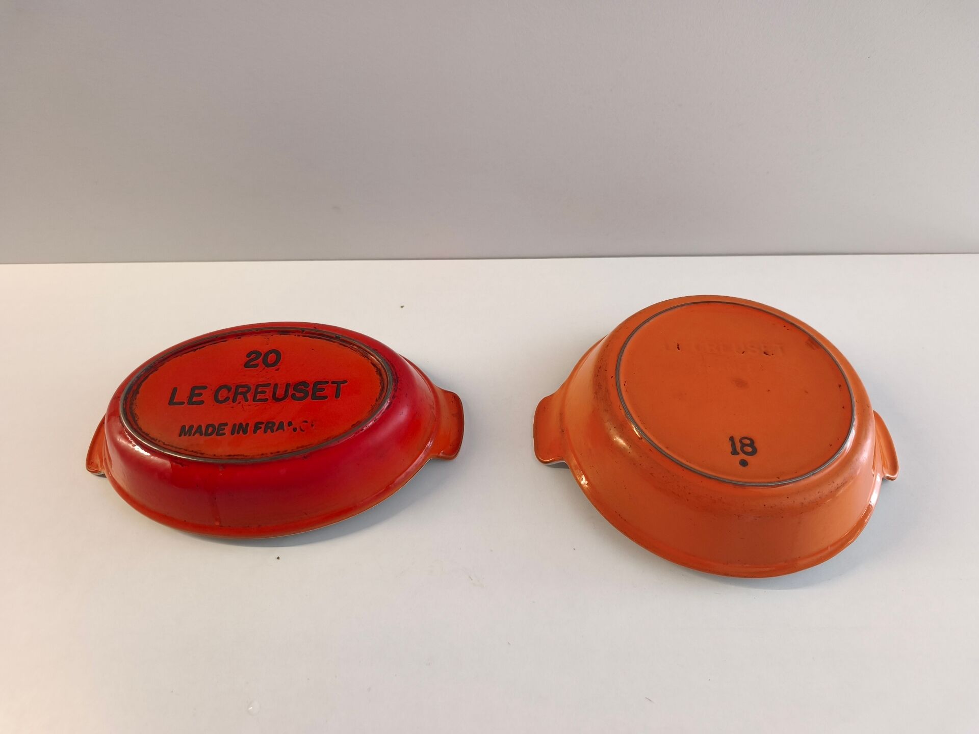 Set of 2 Le Creuset enamelled cast iron baking dishes – Volcanic Orange