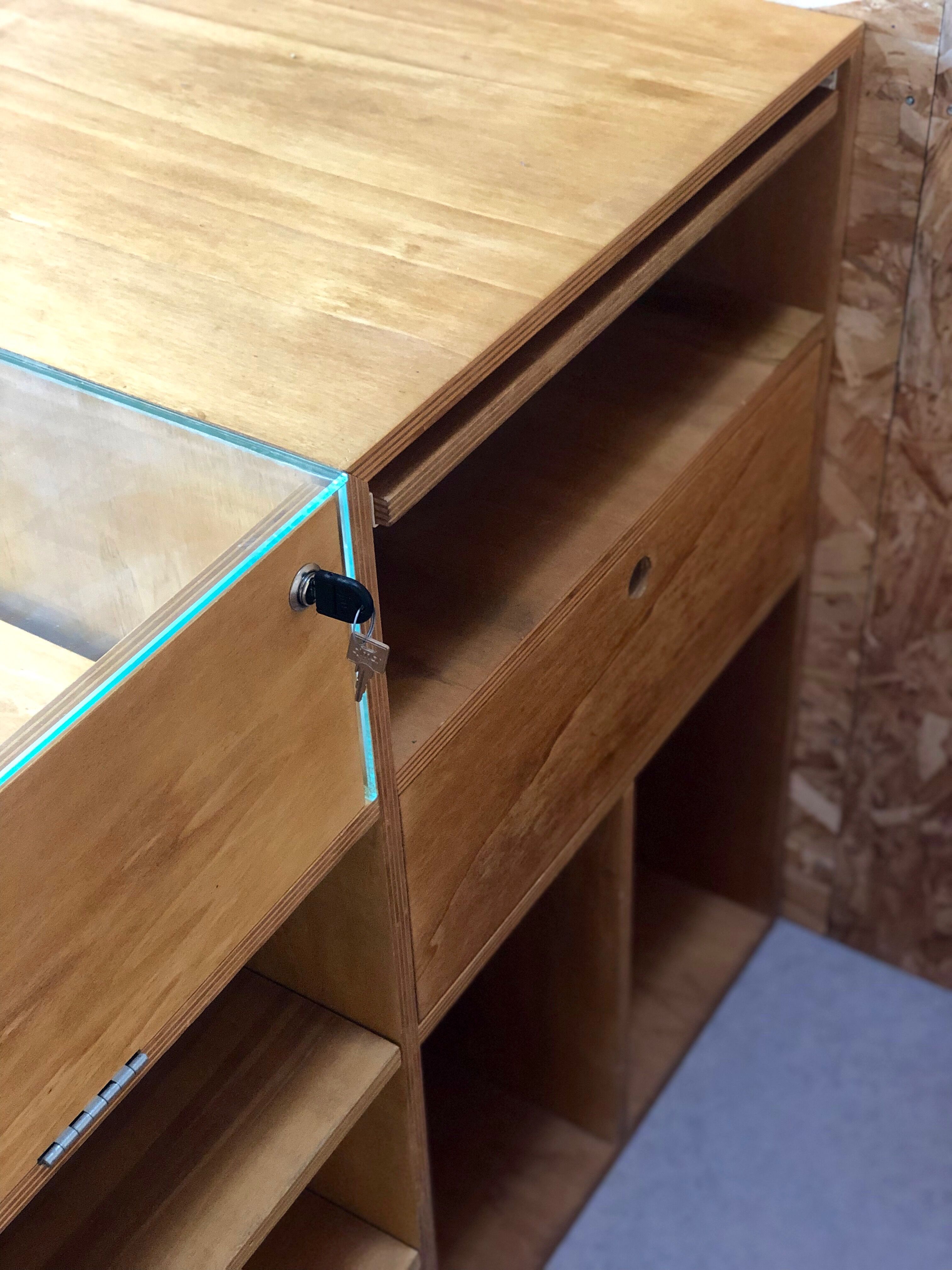 Comptoir meuble de caisse