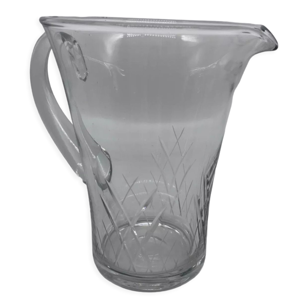 Pichet en cristal ciselé