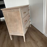 Commode parisienne