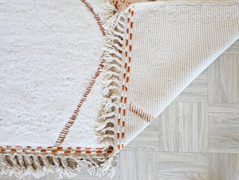 Hand-knotted Moroccan rug 150/250cm