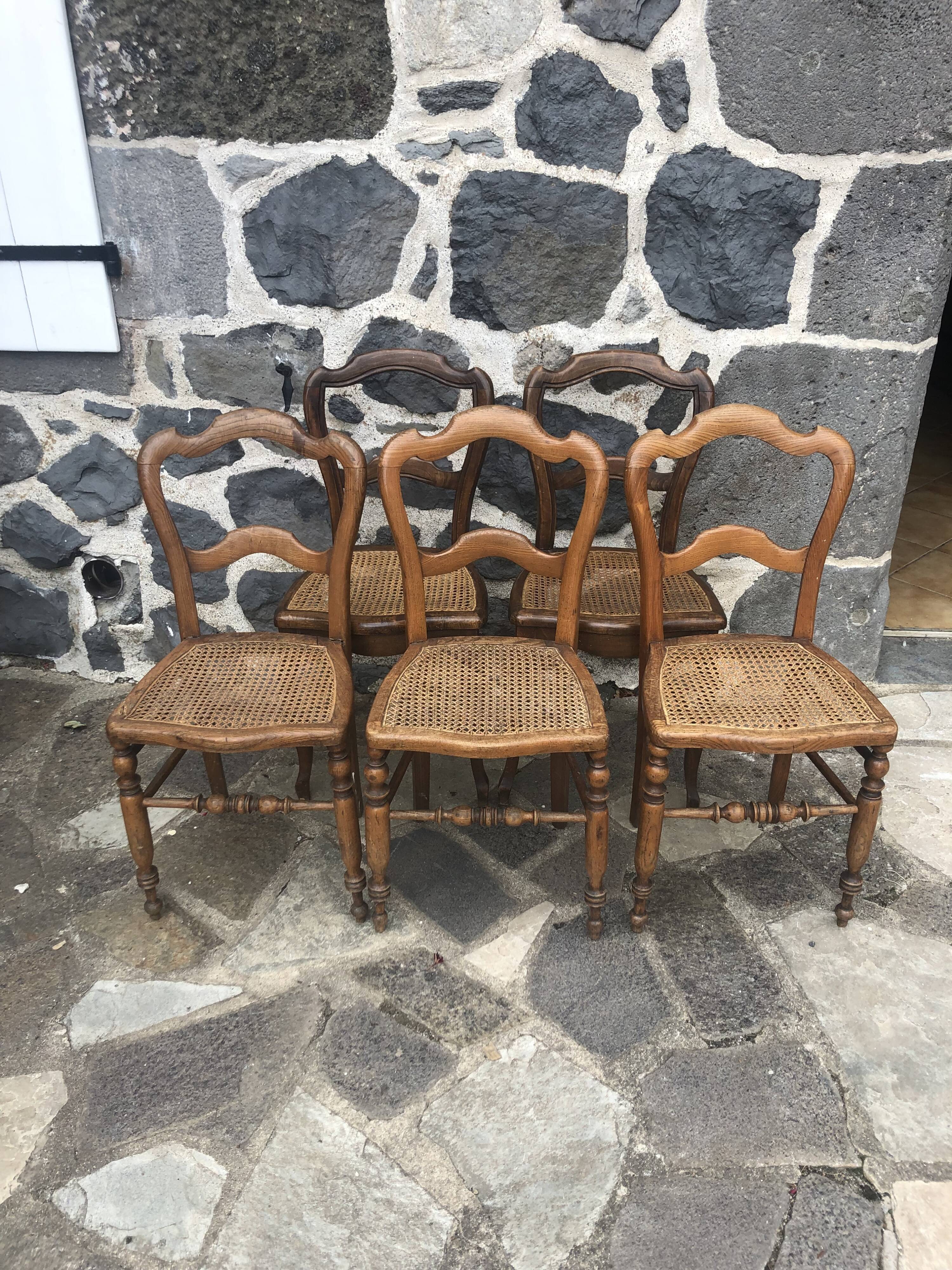 Set of 5 canned bistro chairs