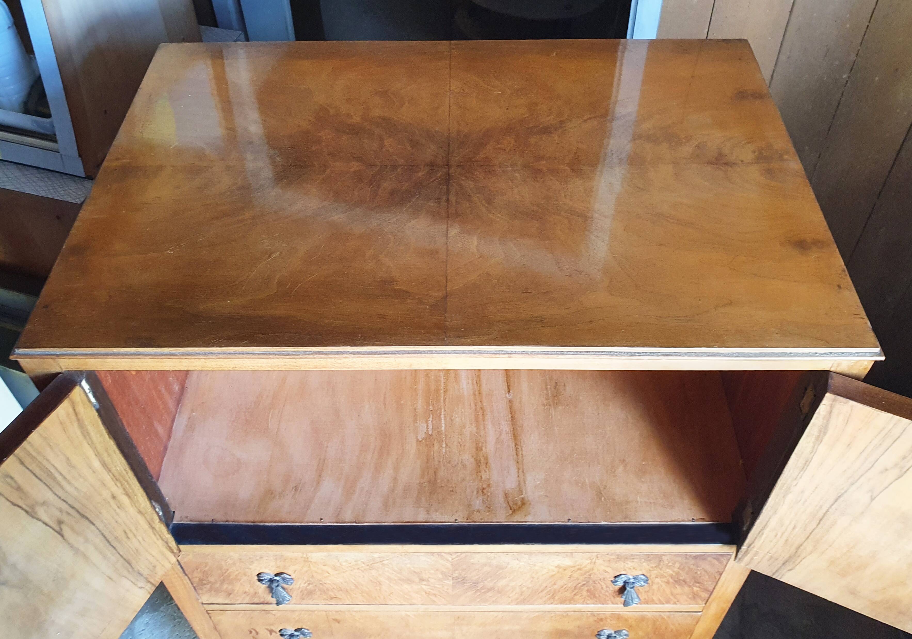 Commode drinks cabinet Robson and sons noyer 1910