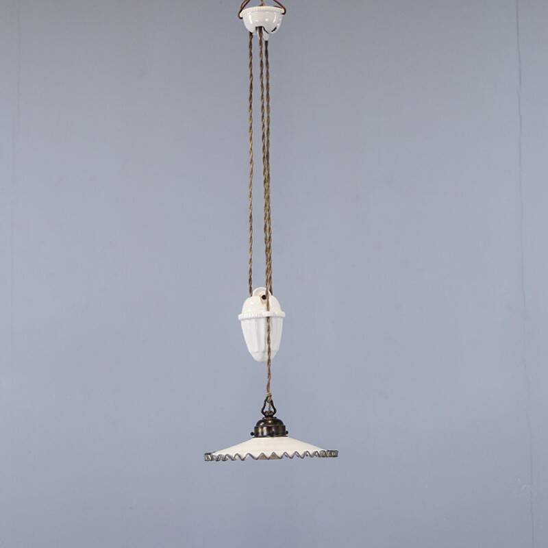 Antique adjustable pendant lamp