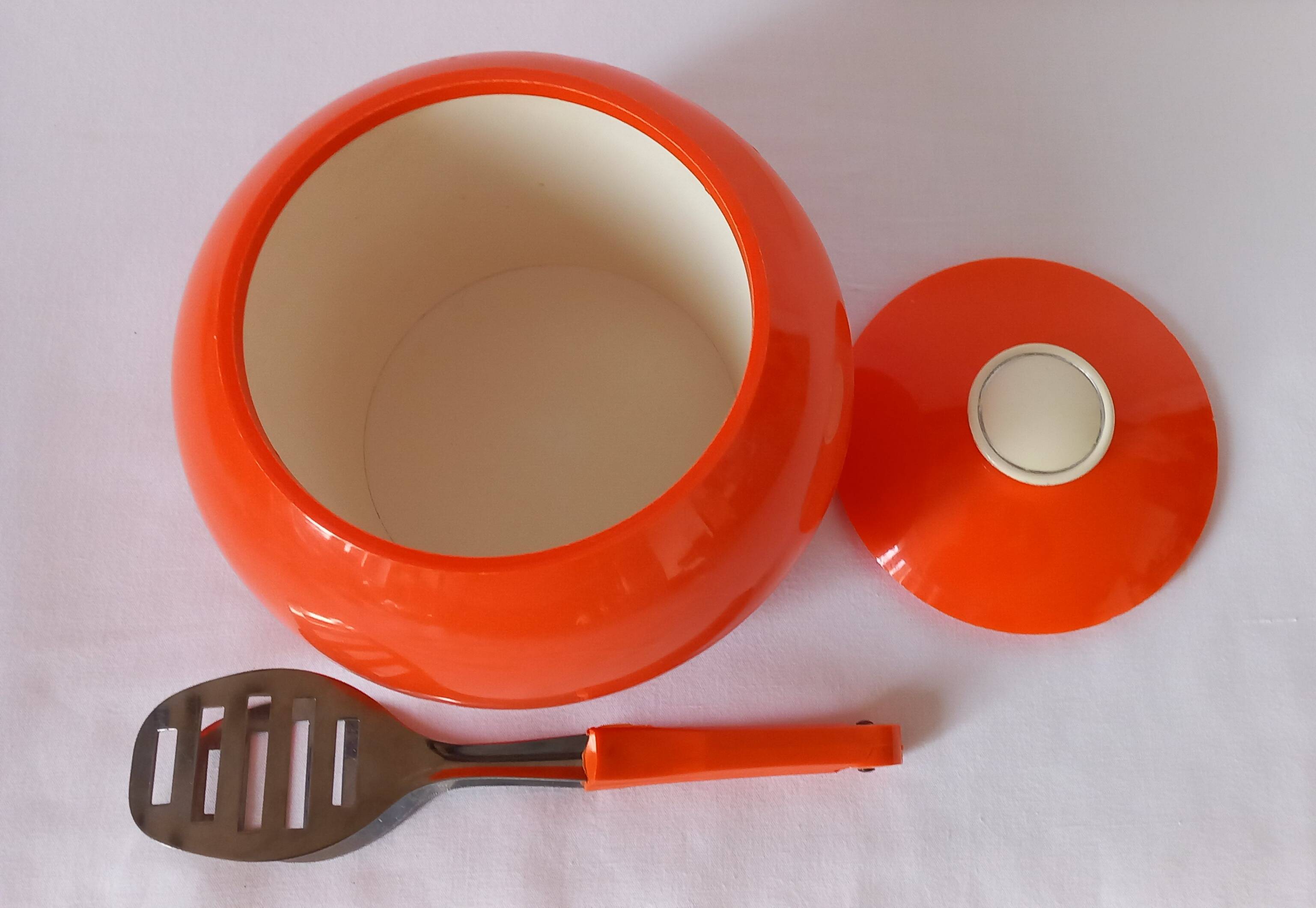 Vintage 70s orange ice bucket