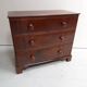 Commode en acajou antique