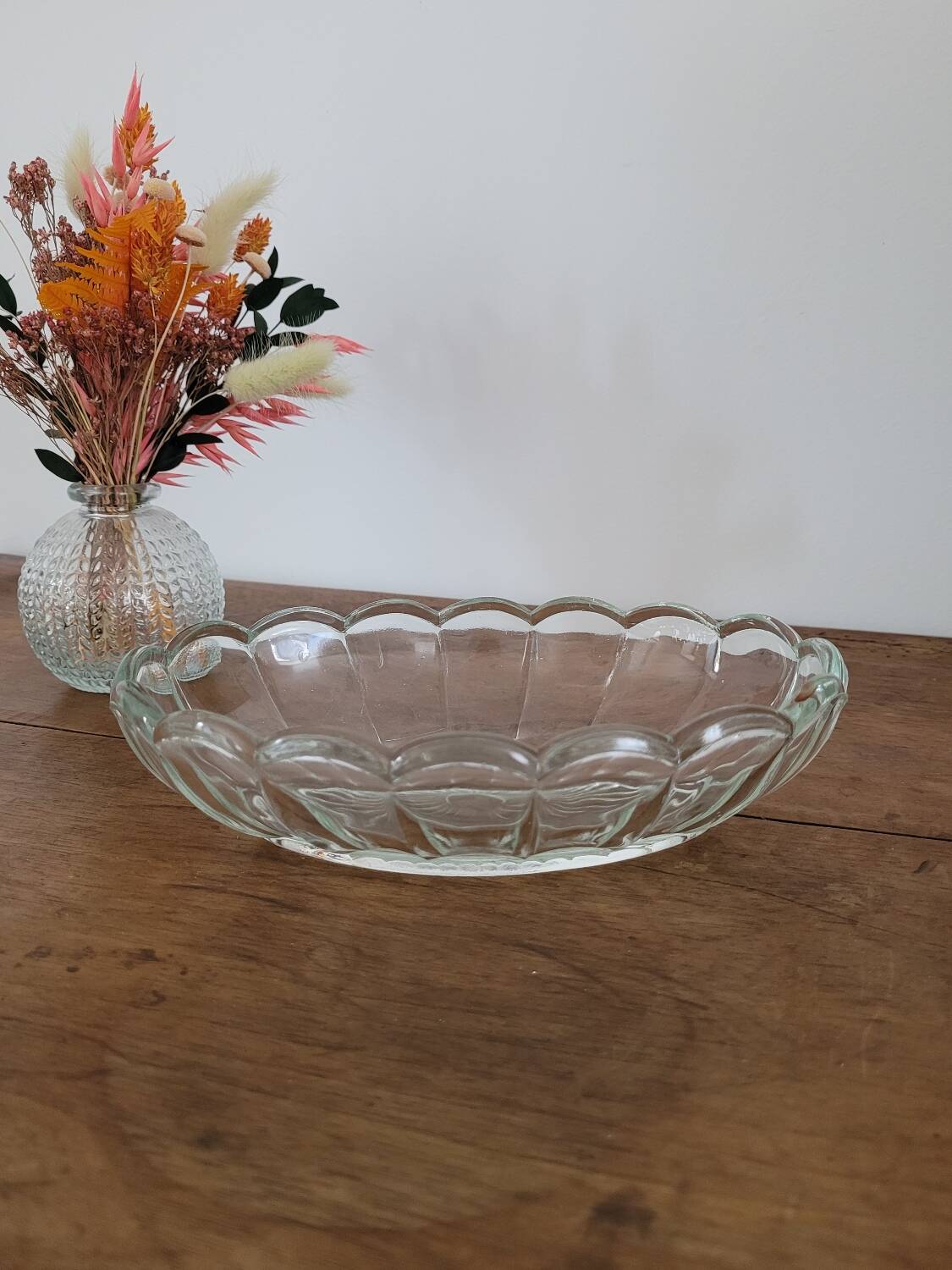 Scalloped glass dish