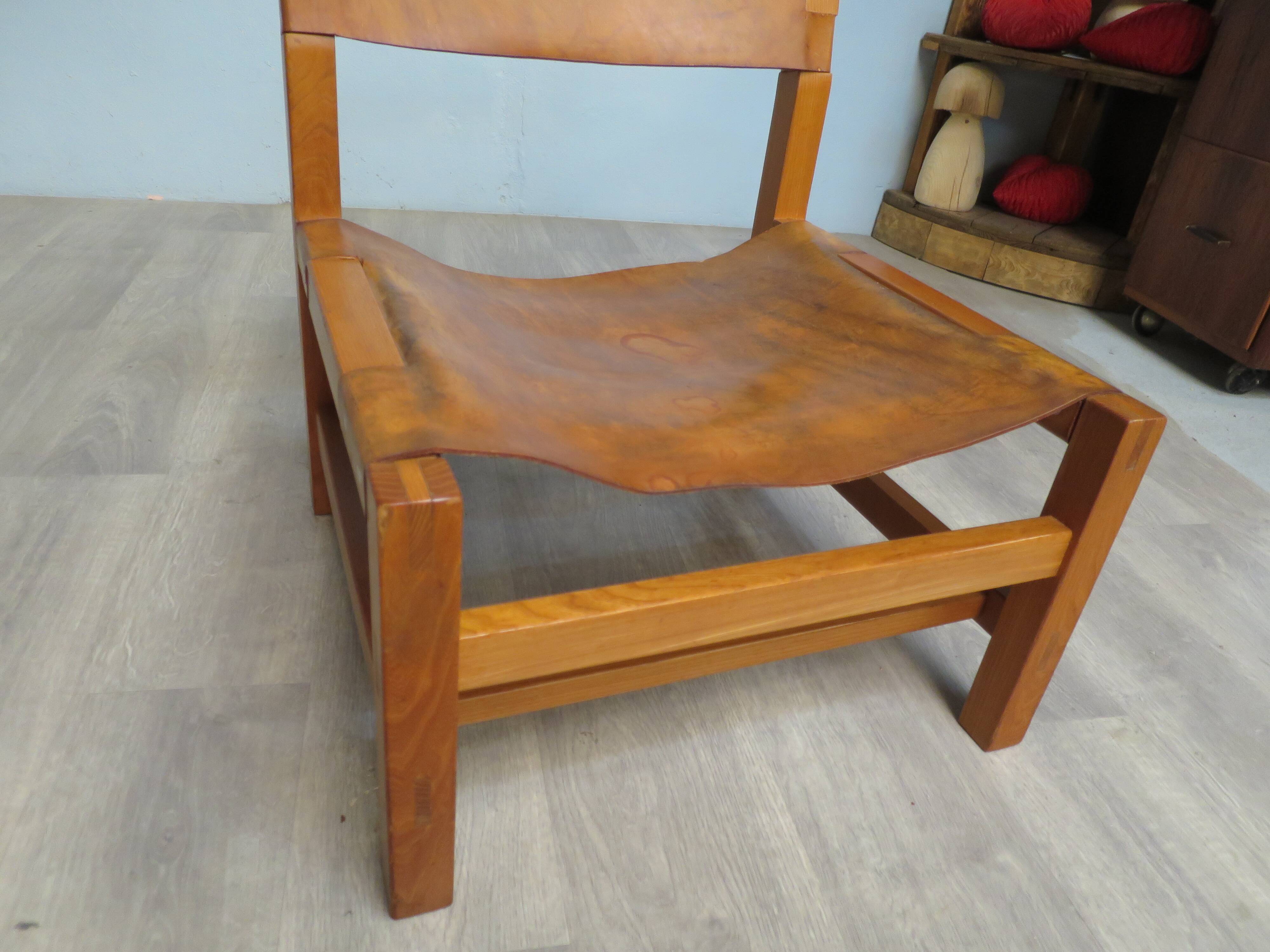 Elm and leather armchair Maison Regain