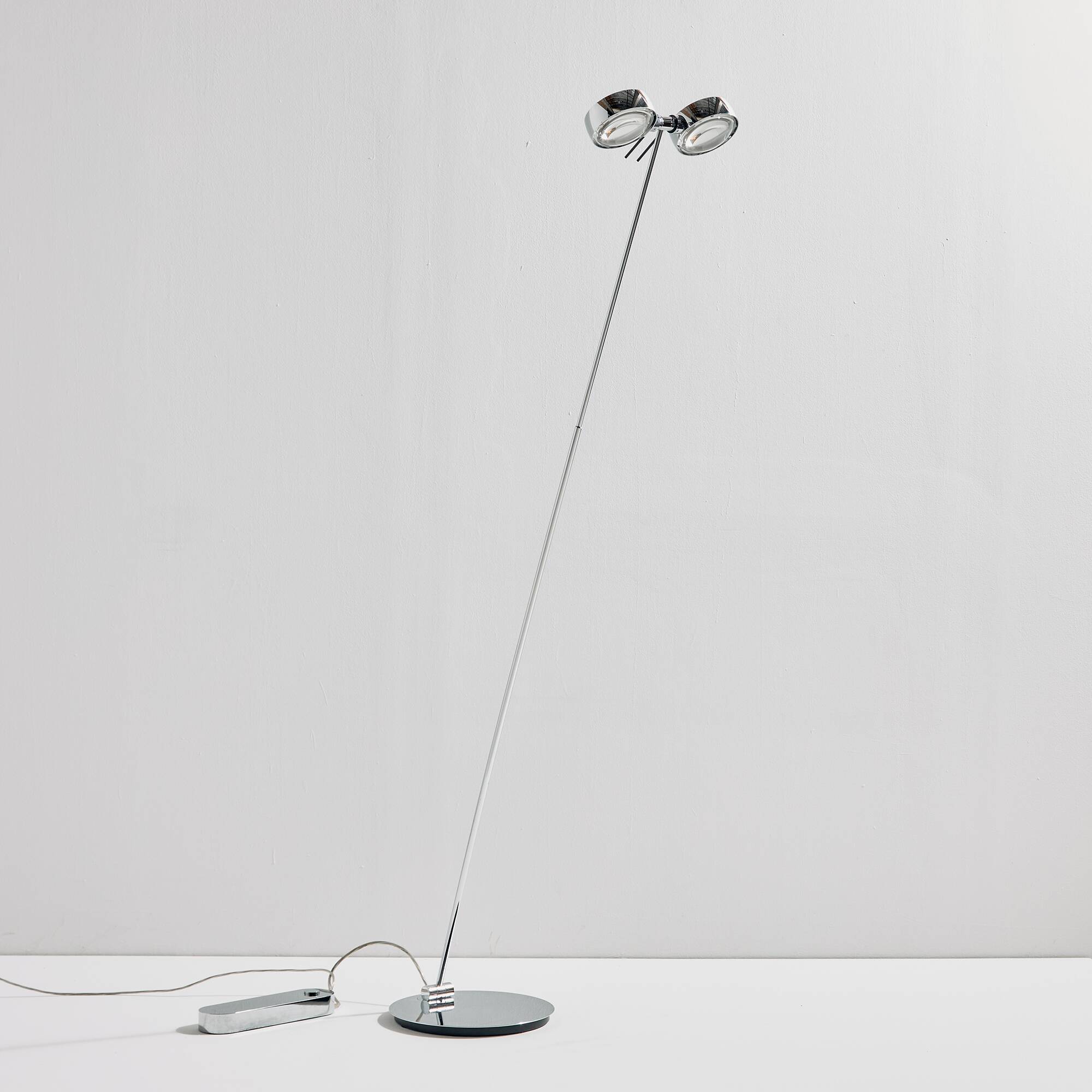Sento terra floor lamp by Axel Meise & Christoph Kügler for Occhio