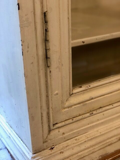 Painted wooden dresser