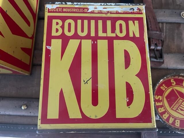 Duo of boxes Bouillon Kub metal 1950