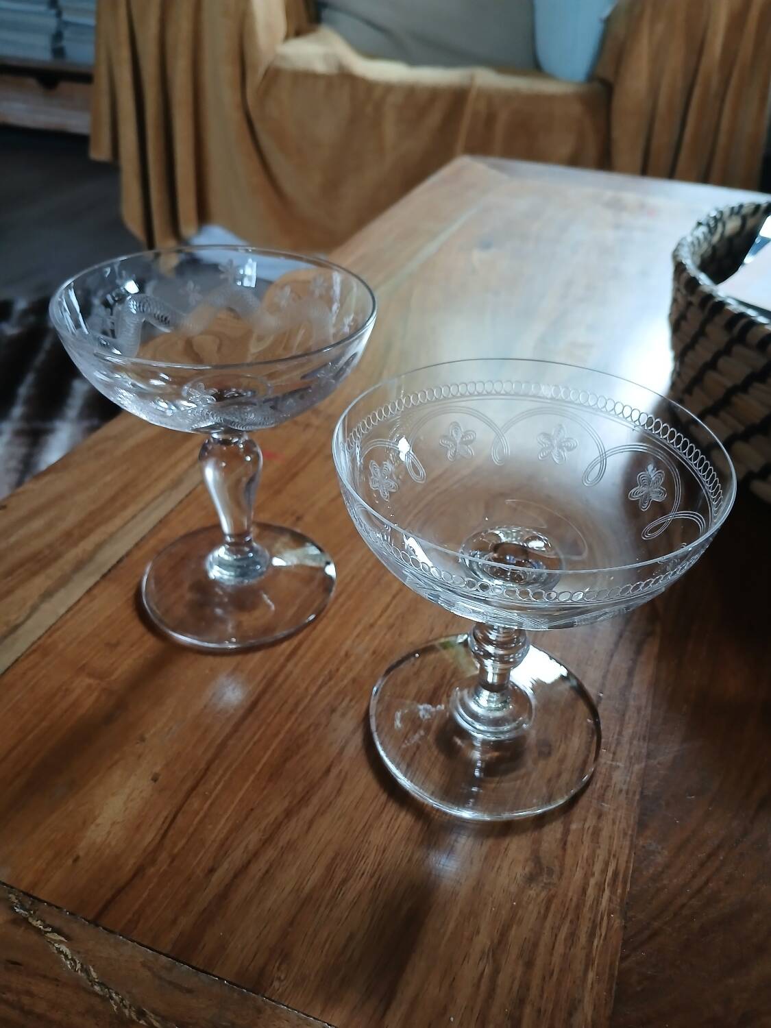 8 mismatched vintage champagne coupes