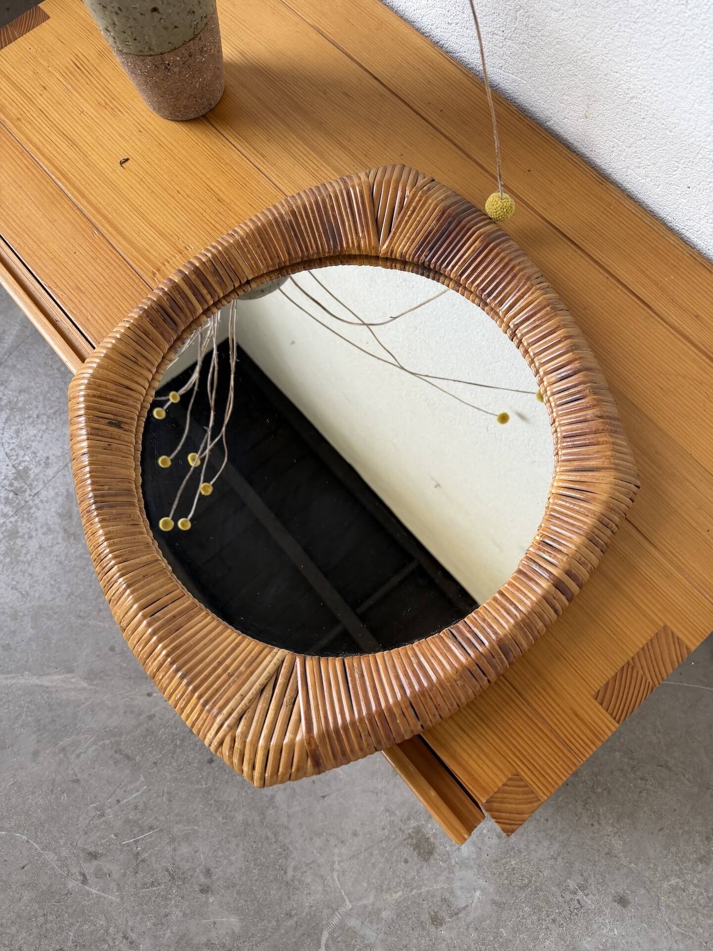 Woven wicker mirror French Riviera 1960