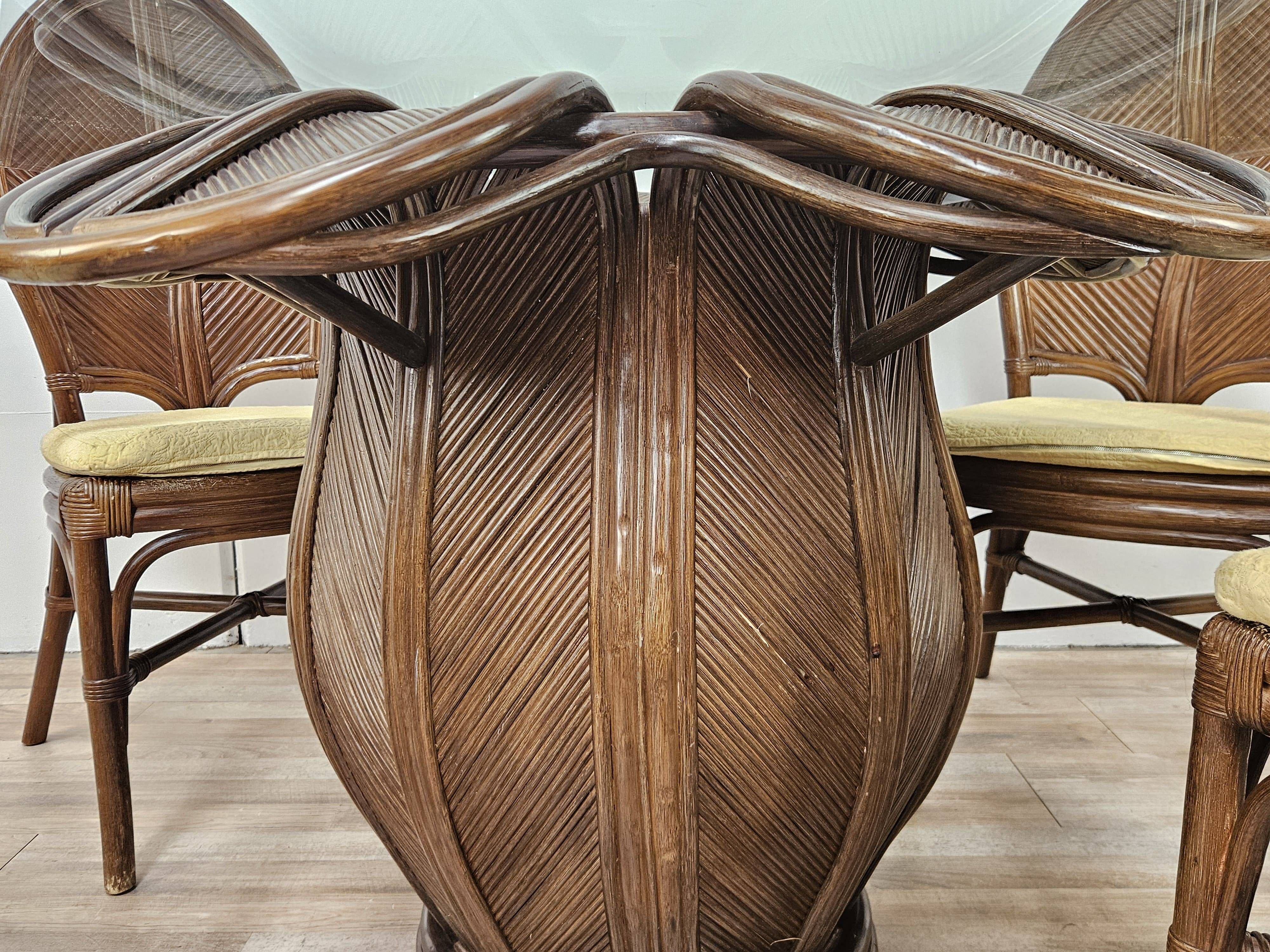 Ensemble table et quatre chaises en osier et bambou par Vivai Del Sud, 1970