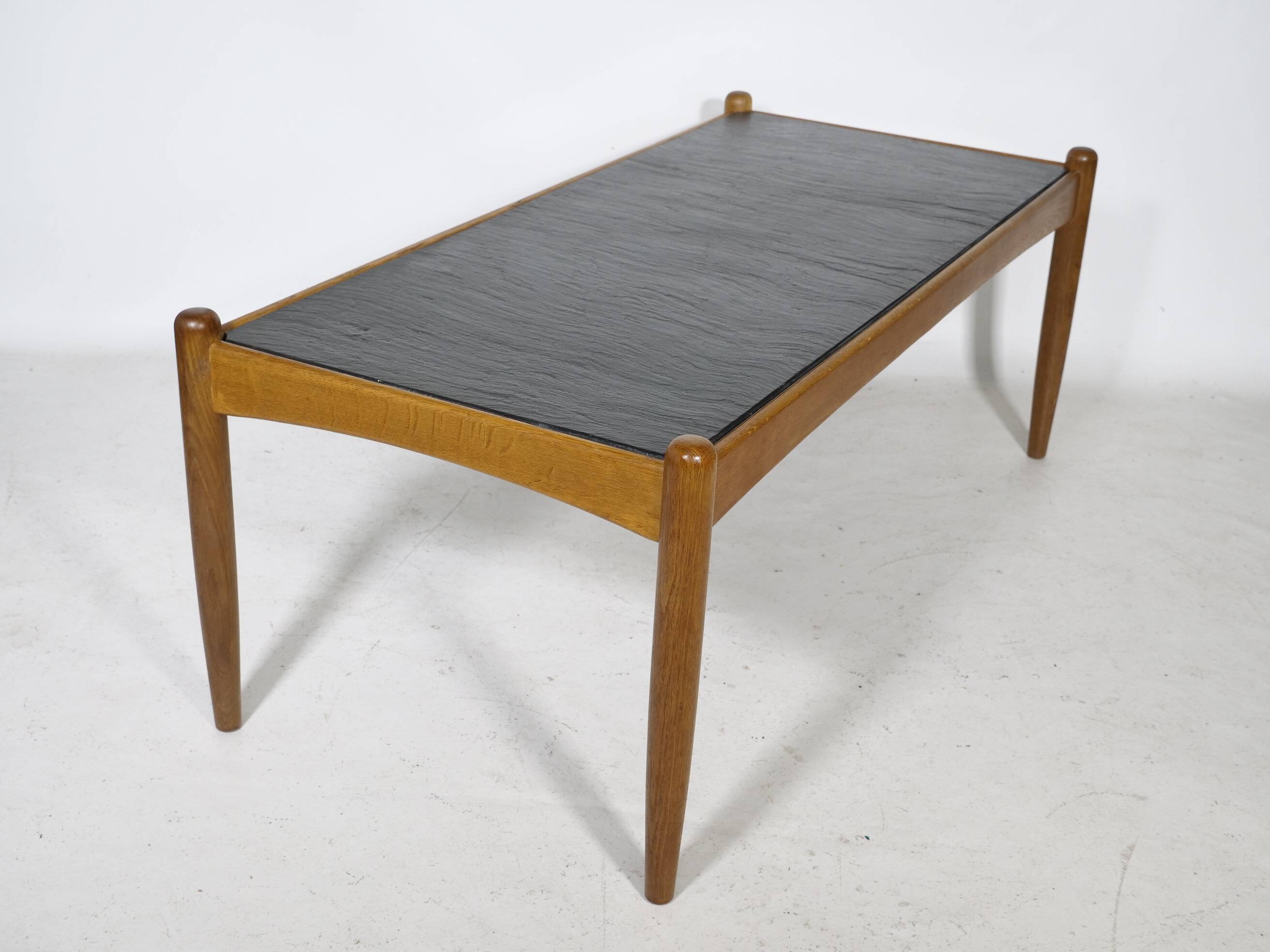 Table basse Amiral des années 1960, design Eric Merthen