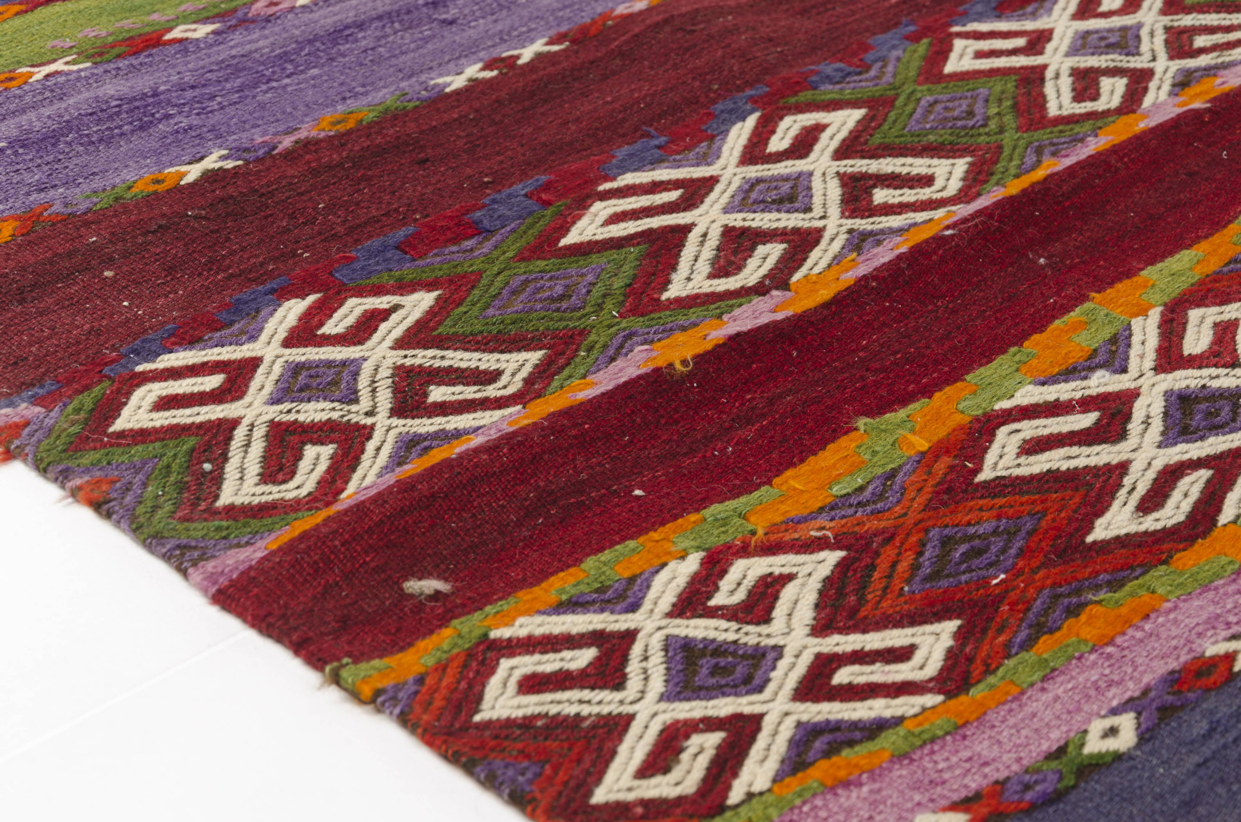 Vintage Turkish Small Kilim Rug sku-c129