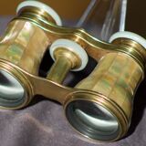 Twins Theatre / Napoleon model opera glasses in Mother-of-pearl and Golden Brass - Authentic