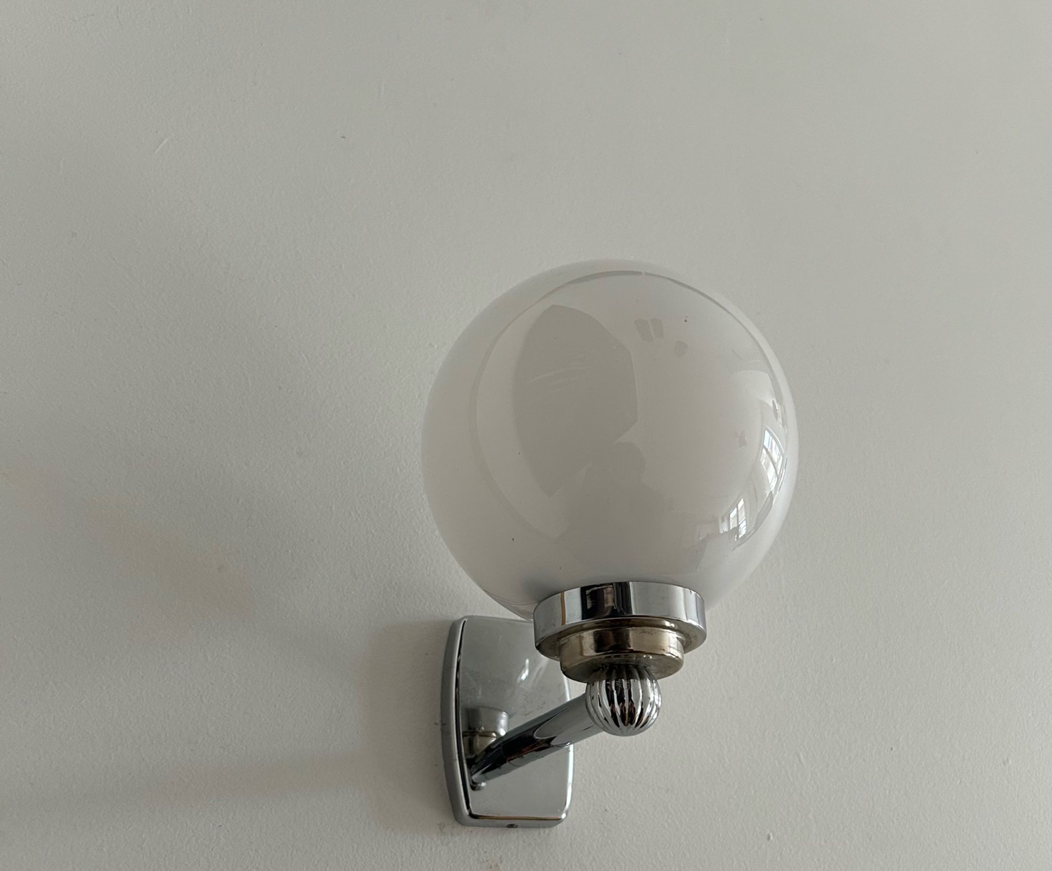 Vintage wall lamp, chromed metal and opaline, France 1970