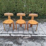 3chairs in pine by Antti Nurmesniemi