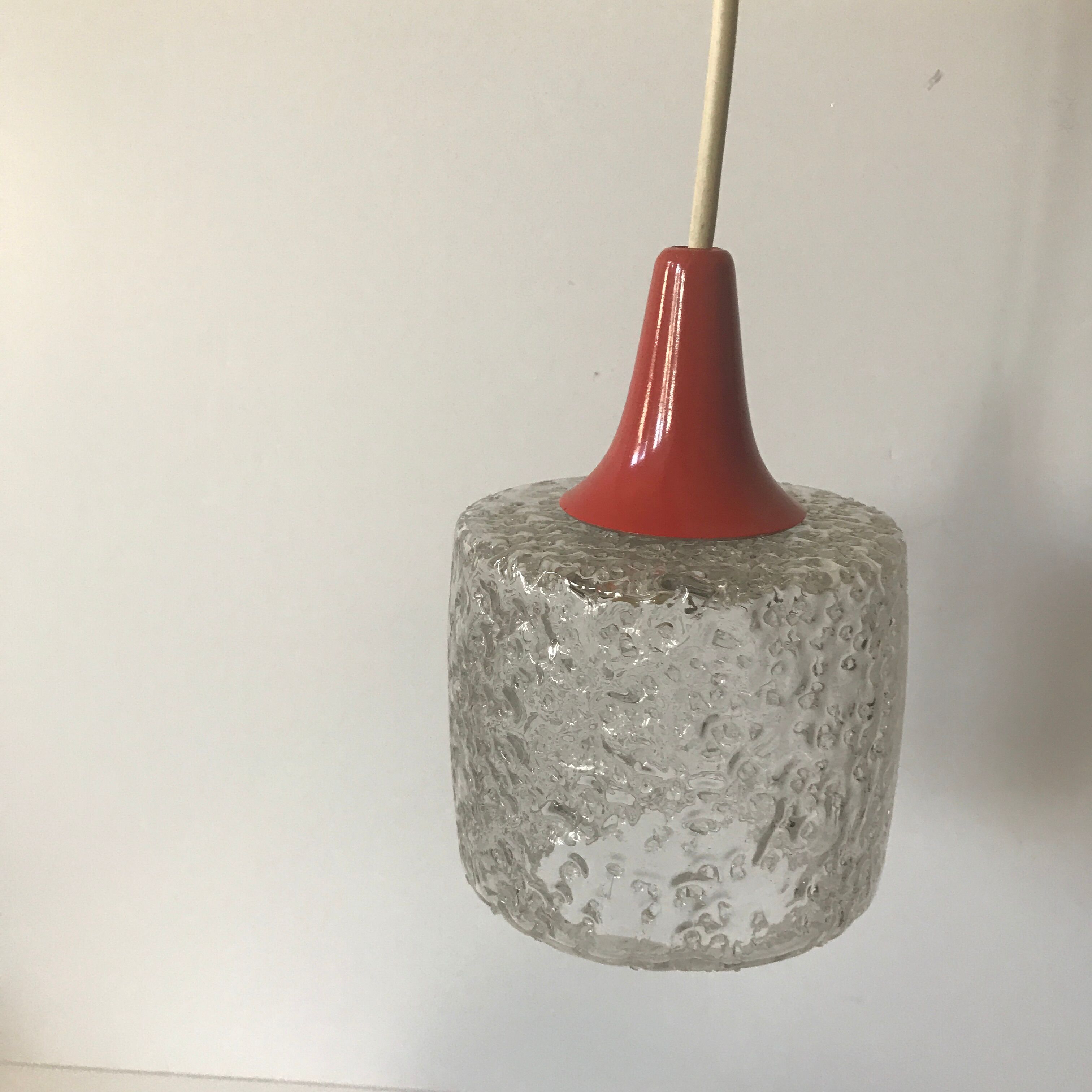 1970 glass suspension