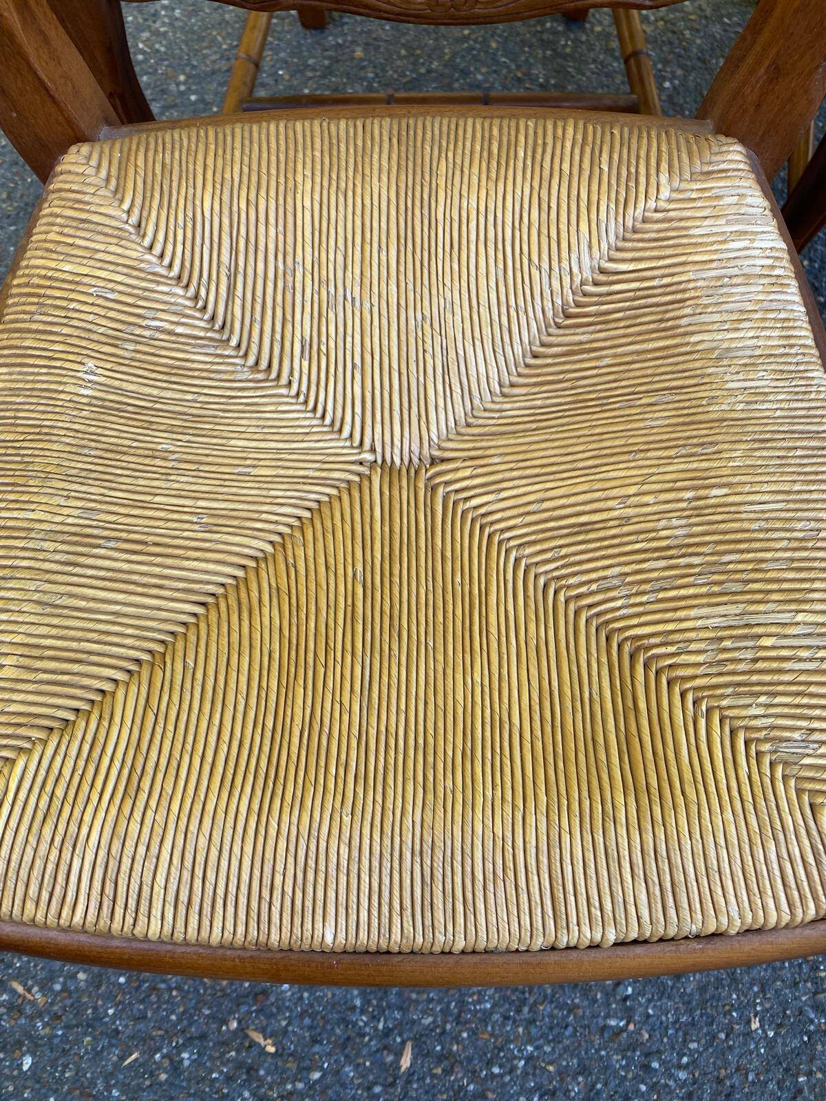 Set of 6 Provençal Louis XV chairs in solid oak with straw seats 198