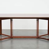 Beautiful and extendable Art Deco design dining table for 6 to 8 people