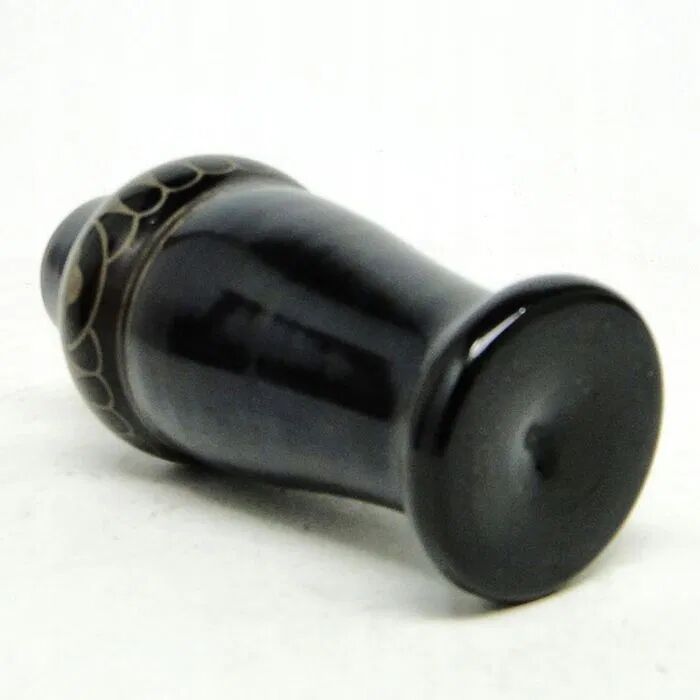 A5Z mini vase in the Art Nouveau style
