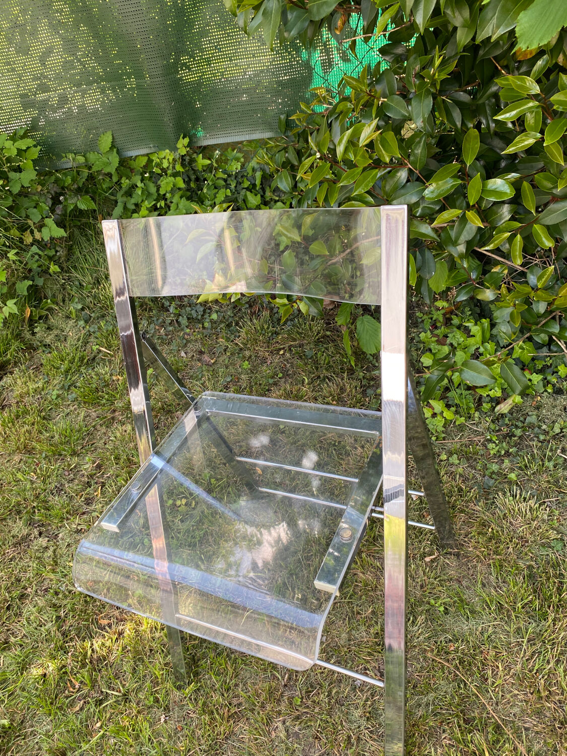 Folding plexiglass chairs