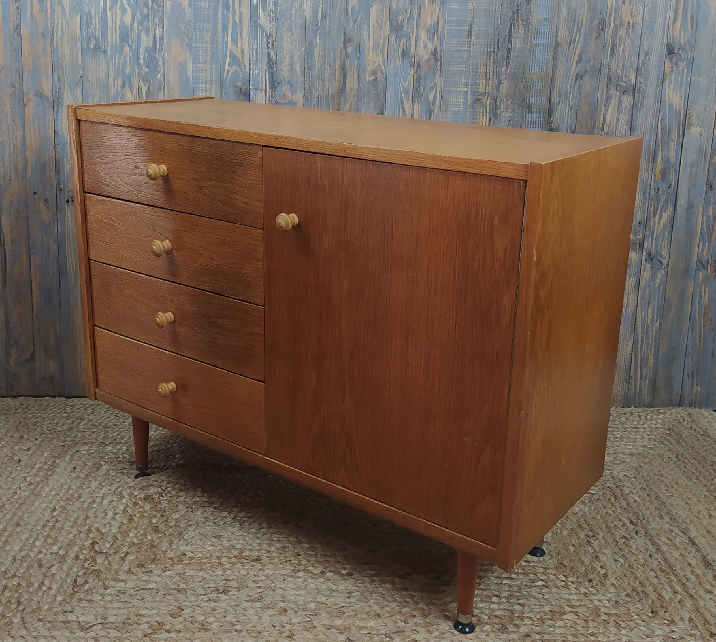 Commode