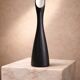 Vase noir sculptural en céramique – style mid-century modern/design vintage