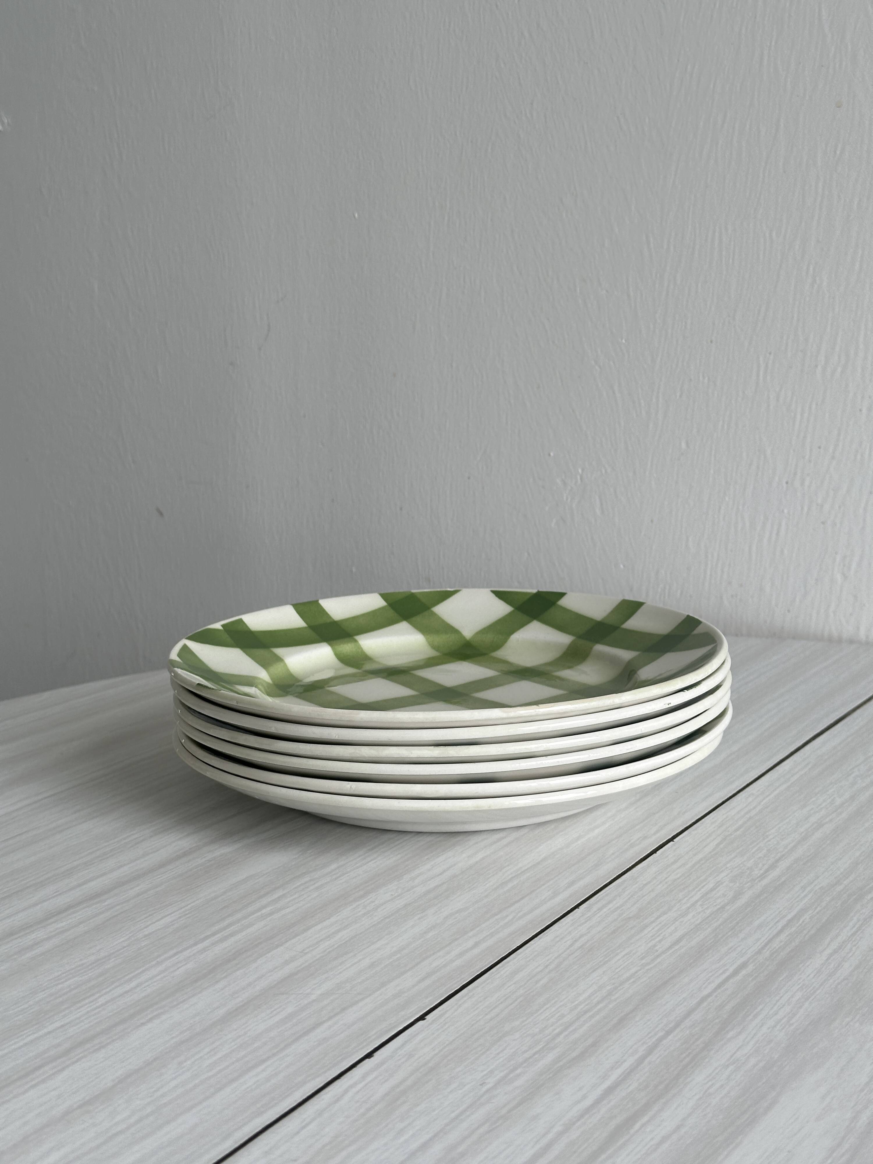6 Moulin des Loups plates