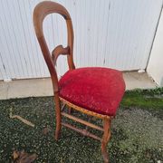 4 red velvet medallion chairs