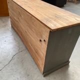 Old gray patina trade furniture