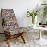 Upholstered recliner chair