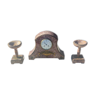 Clock and cassolettes Decorative Arts period