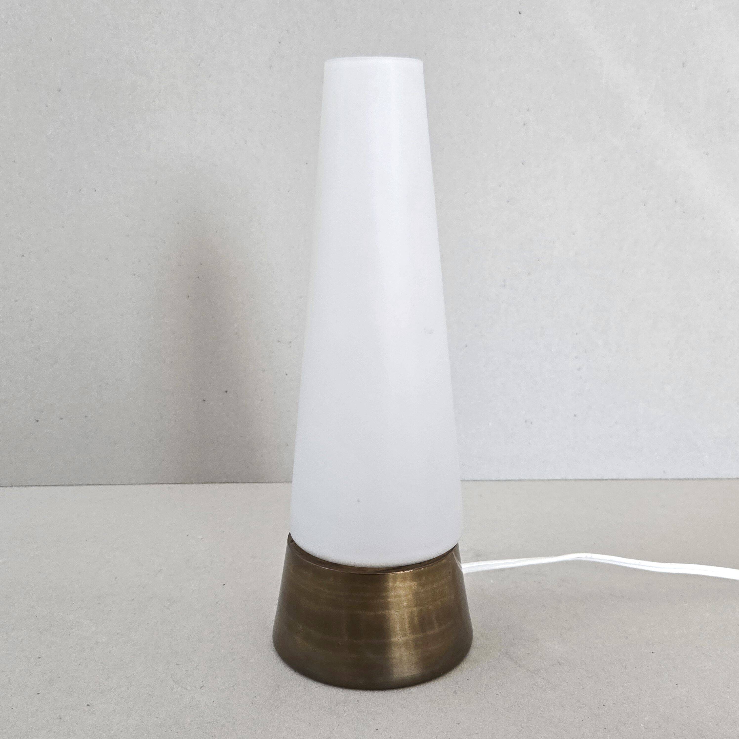 Vintage 1950s lamp