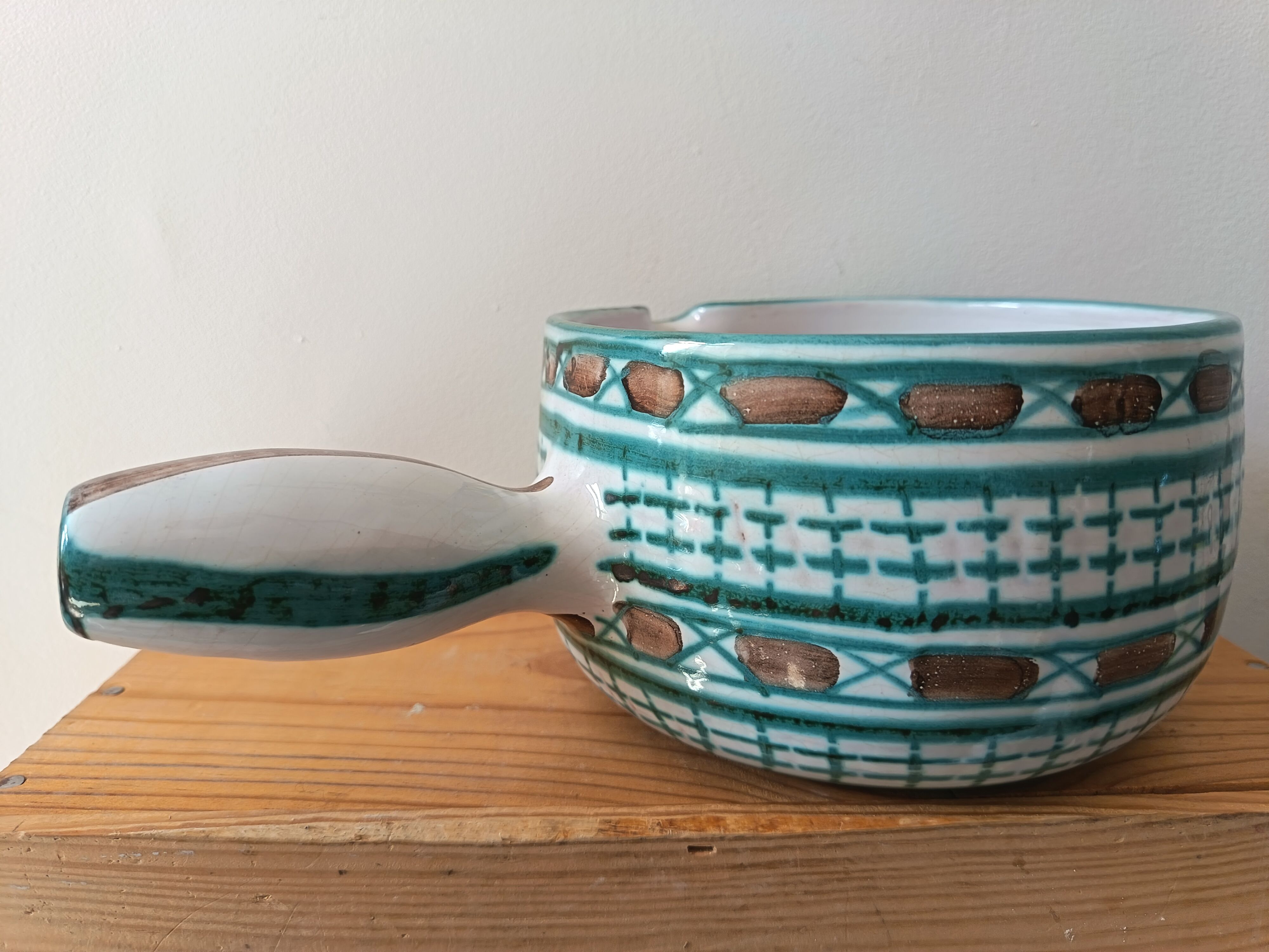 Ceramic pan by Robert Picaut in Vallauris