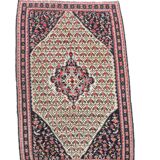 Kilim Iran Senneh rug - handmade: 1.40 x 2.13 meters Quality: wool