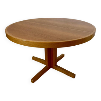 Vintage 70s Scandinavian design oak extendable table
