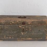 Petit coffre ancien en bois massif (c.1920) #73